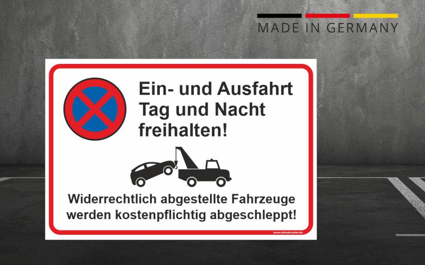 Schilder für Ein- und Ausfahrten