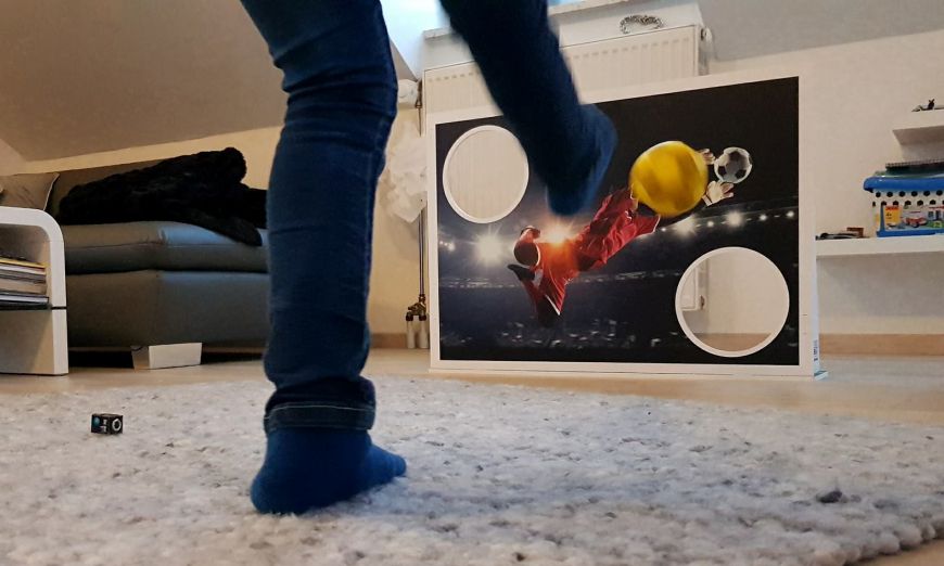 Individuell bedruckte Mini-Torwand in Aktion